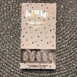 Red Aspen Press On Nails